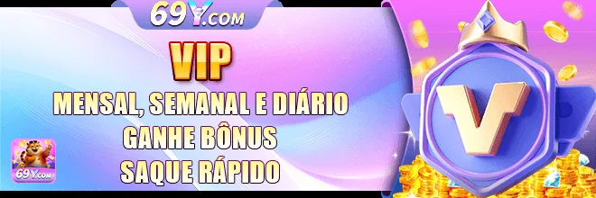 Jogador desfrutando de ofertas VIP em cassino online